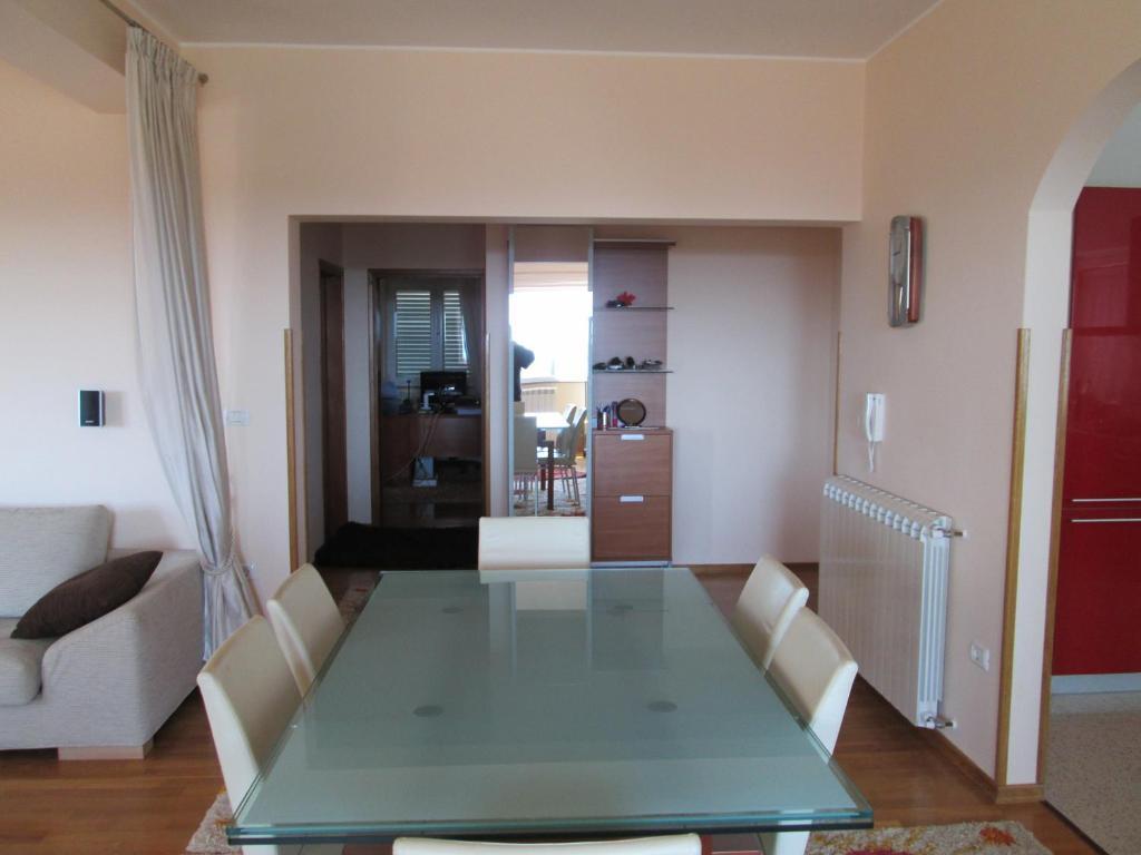 Fernetich Apartment *